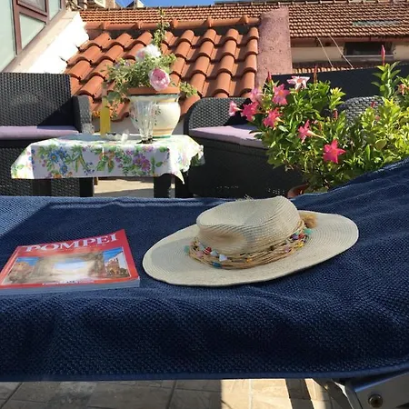Bed & Breakfast Frai *