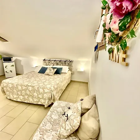 Frai Bed & Breakfast *